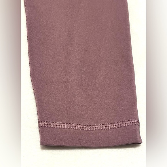Victoria's Secret Women’s Dusty Pink Mauve Crossover Leggings Med Sz 10/170/72A - Picture 3 of 12